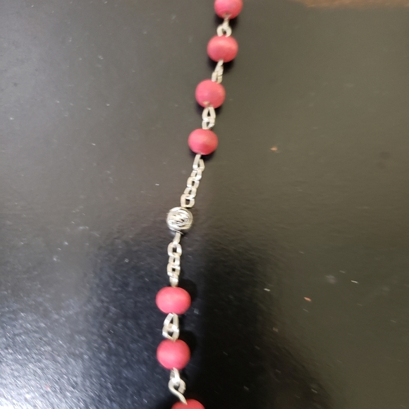 Rose 🌹 Petal Vatican Souvenir Rosaries - Picture 5 of 5
